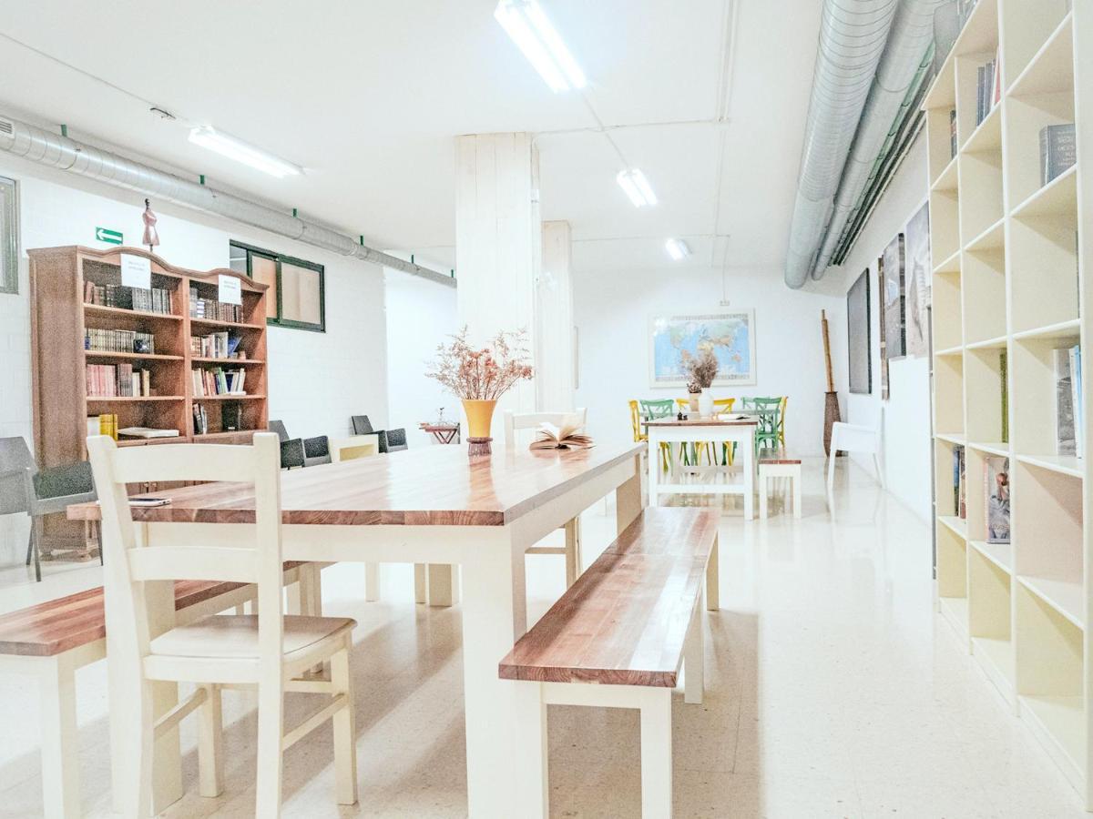Albergue Aloxa Hostel Pontevedra Eksteriør billede